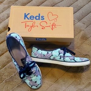 Classic Keds "Champion Rose Navy Multicolor"  Taylor Swift "13"